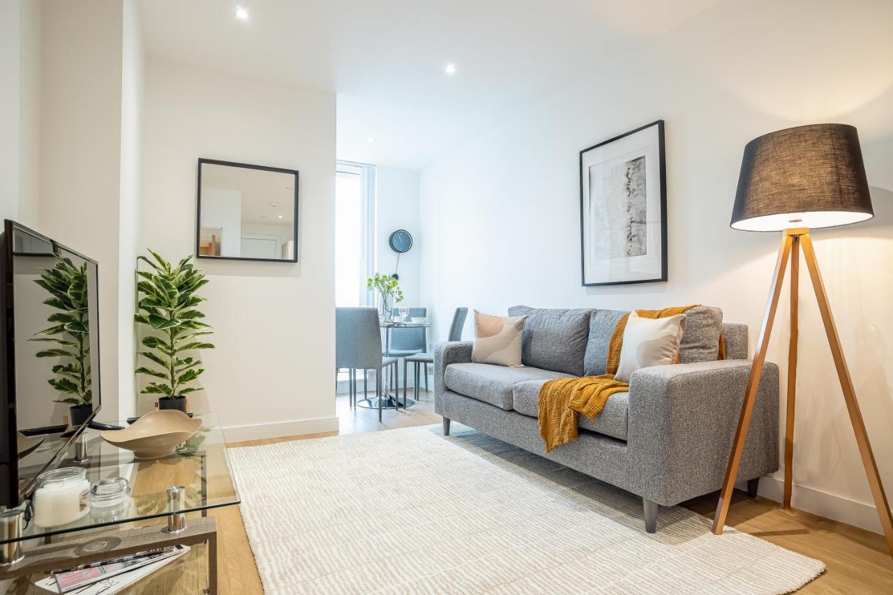 Luxe Apartments Bracknell Near Ascot, Legoland, Windsor, Lexicon - Free Parking & Gym エクステリア 写真