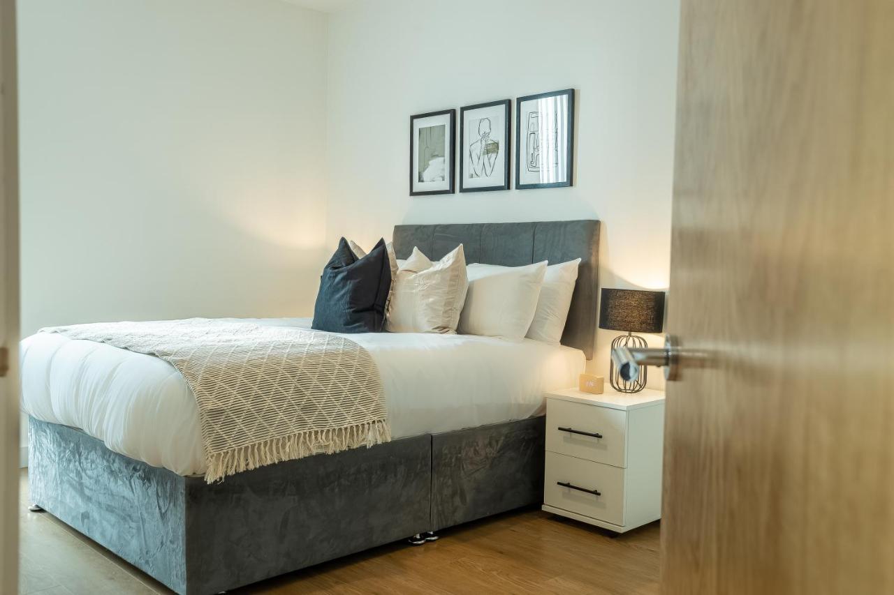 Luxe Apartments Bracknell Near Ascot, Legoland, Windsor, Lexicon - Free Parking & Gym エクステリア 写真